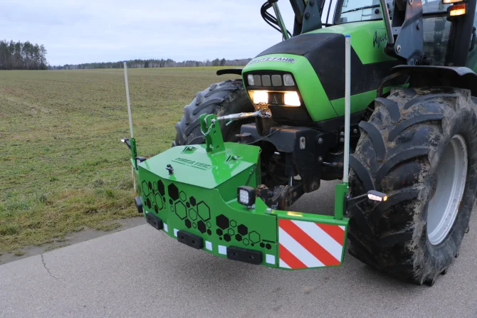 Zderzak do ciągnika KR-OBC